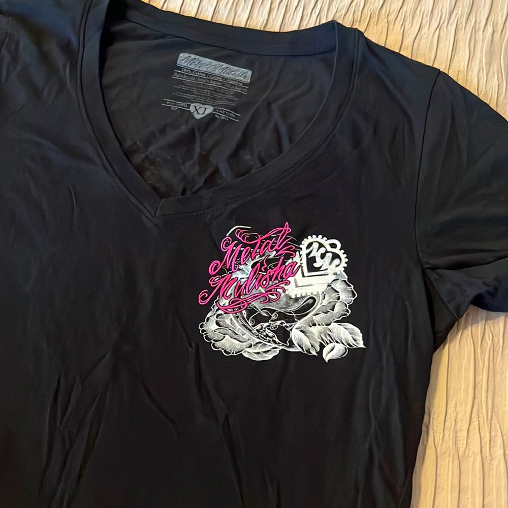 Woman’s Metal Mulisha T-Shirt XL NWOT